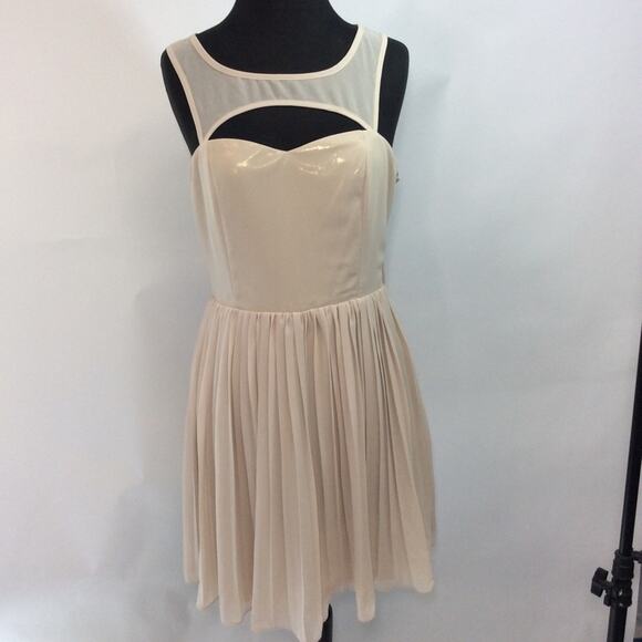 Love Point Beige Dress L Sheer Back Pleated Skirt - Picture 1 of 7